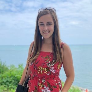 Meet your Posher, Amanda